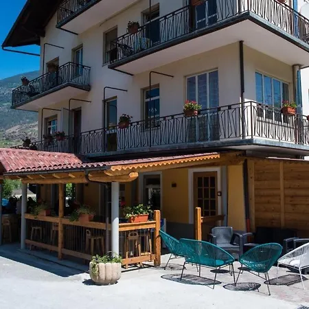 Hotel La Maison 2*