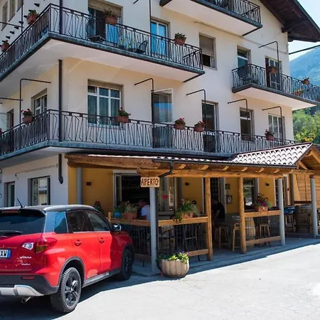 La Maison 2* アイマヴィル