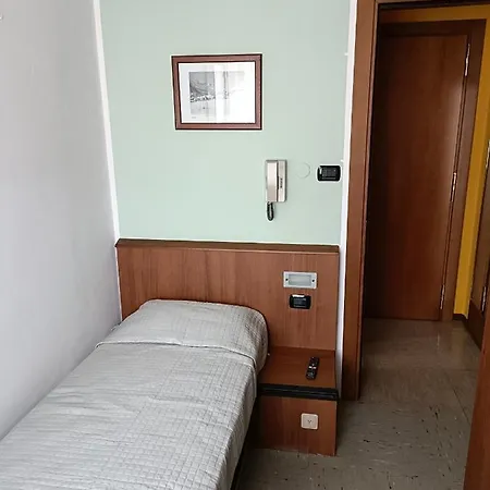 La Maison 2*